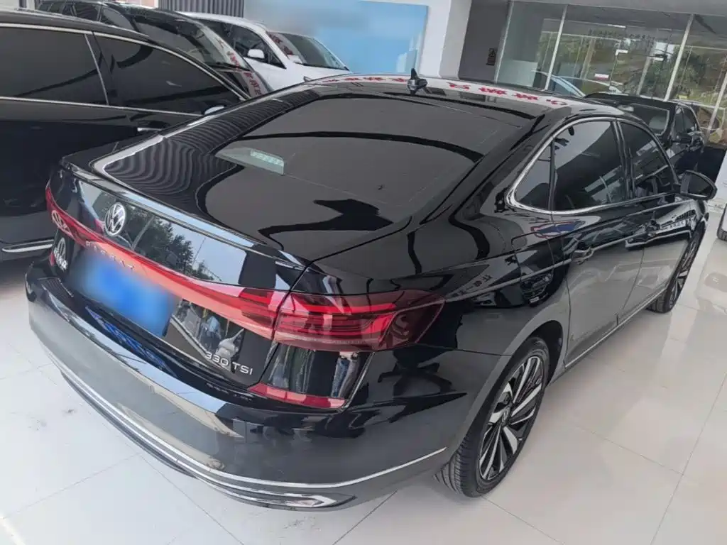 Volkswagen Passat — миниатюра 7