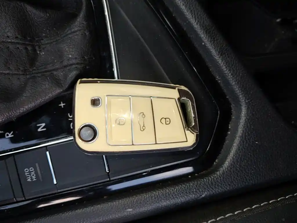 Volkswagen Tiguan L — миниатюра 9