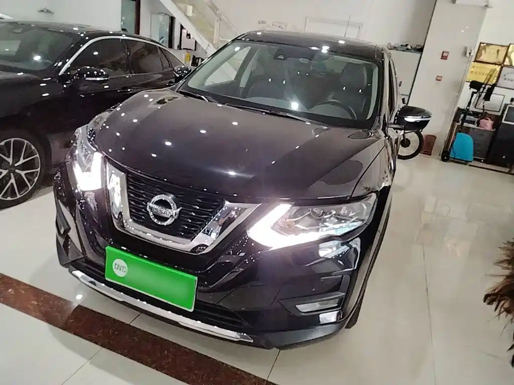 Nissan X-Trail — миниатюра 2