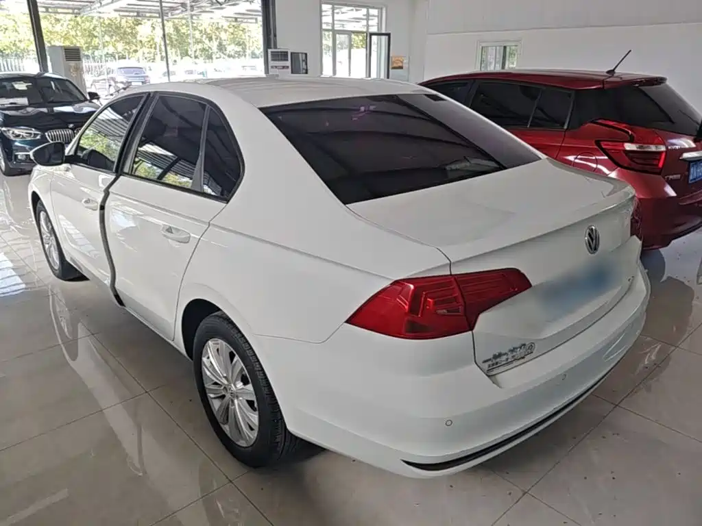 Volkswagen Bora — миниатюра 5