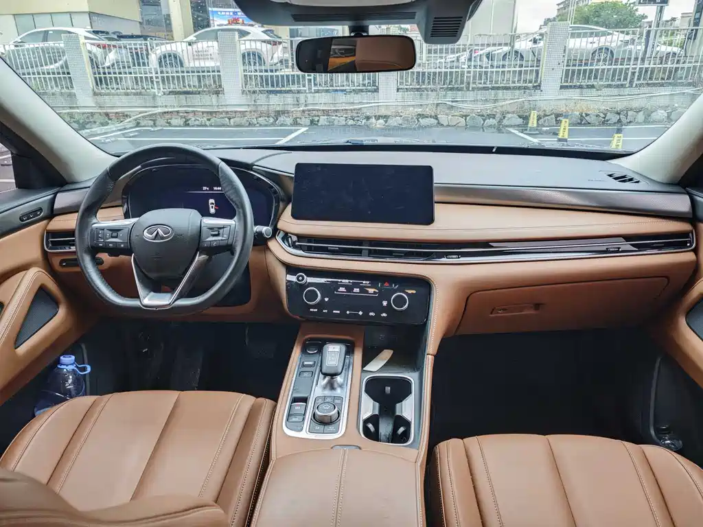 Infiniti QX60 2024 2.0T Enjoy