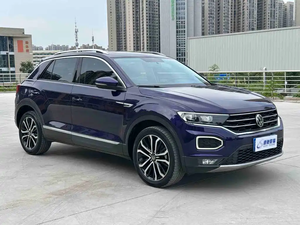 Volkswagen T-Roc 2022 280TSI DSG PLUS