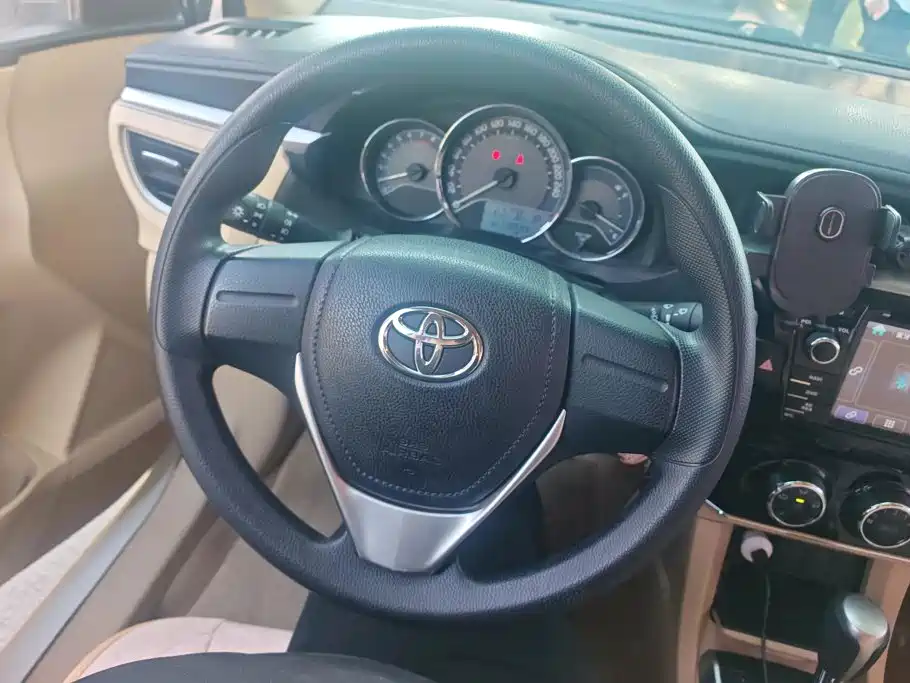 Toyota Corolla — миниатюра 15