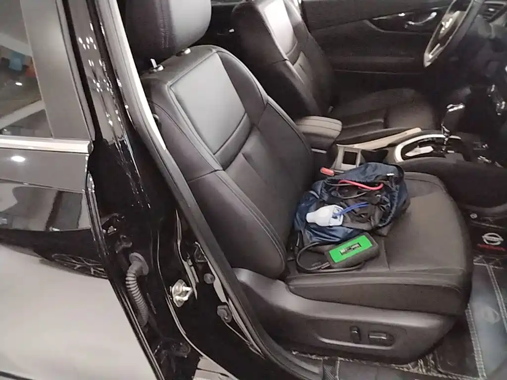 Nissan X-Trail — миниатюра 25