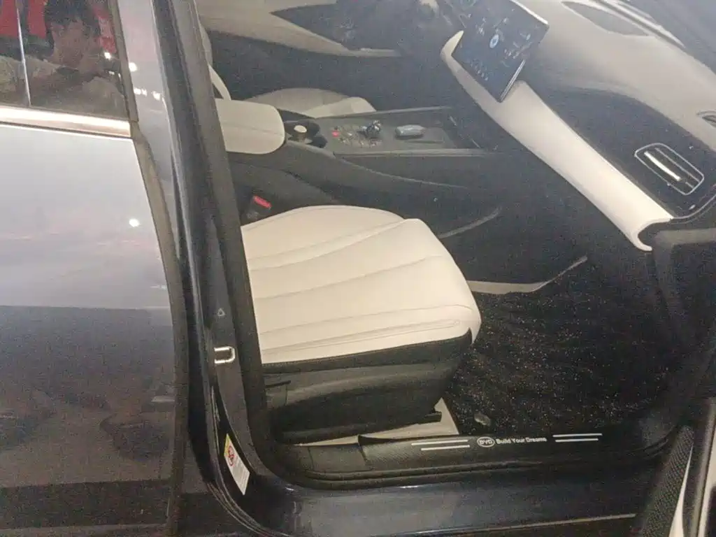 BYD Seal 06 — миниатюра 25