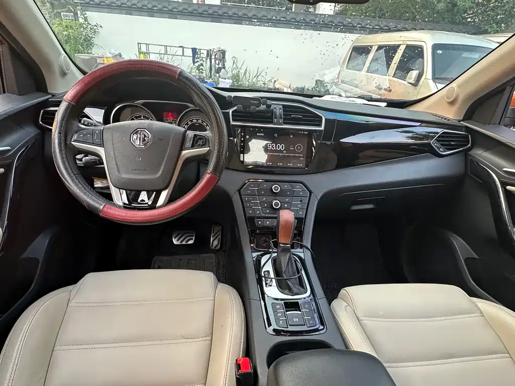MG GS 2015 2.0TGI TST Flagship