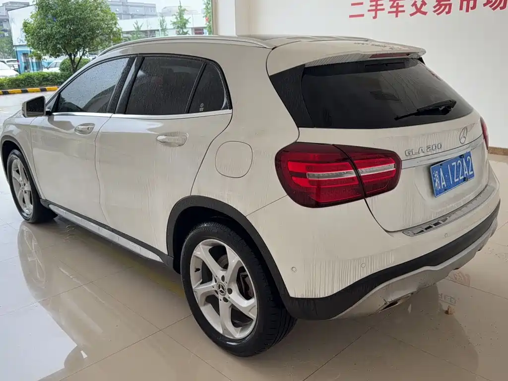 Mercedes-Benz GLA — миниатюра 5