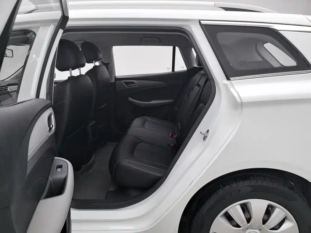 Roewe Ei5 — миниатюра 15
