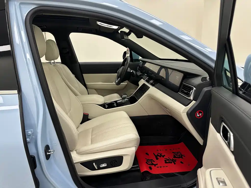 Li Auto Li ONE — миниатюра 30