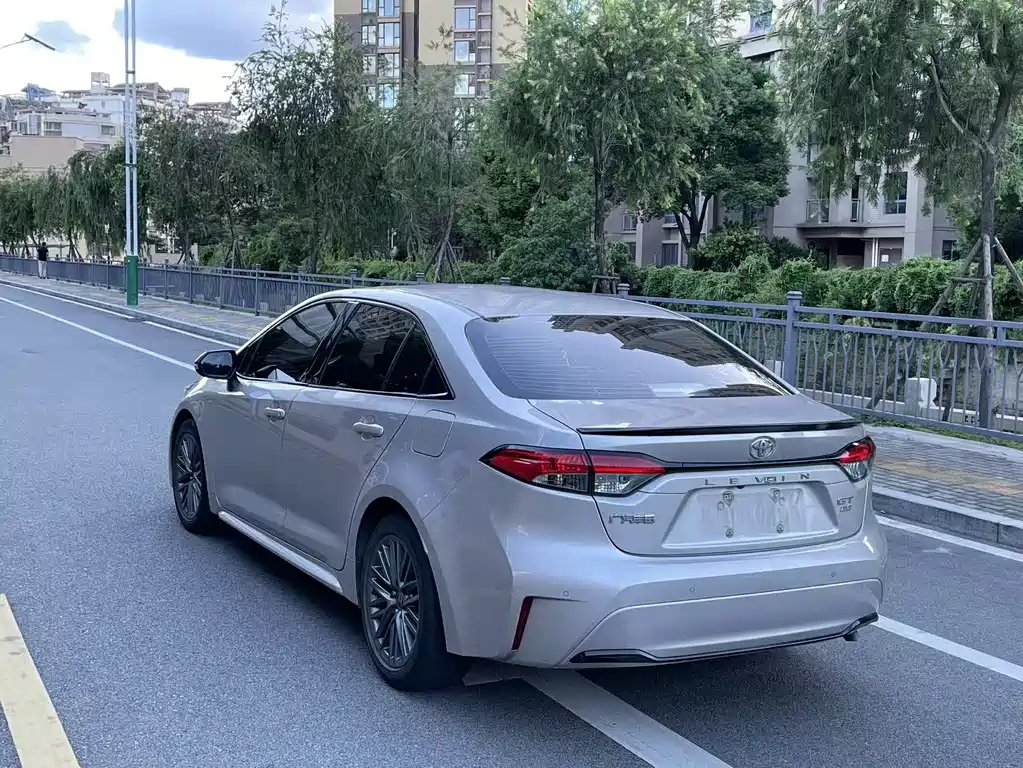 Toyota Lingshang 2021 2.0L Luxury