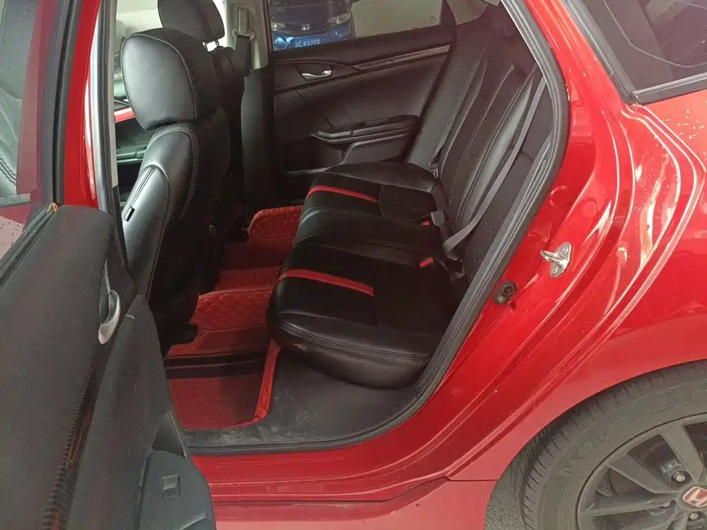Honda Civic — миниатюра 13