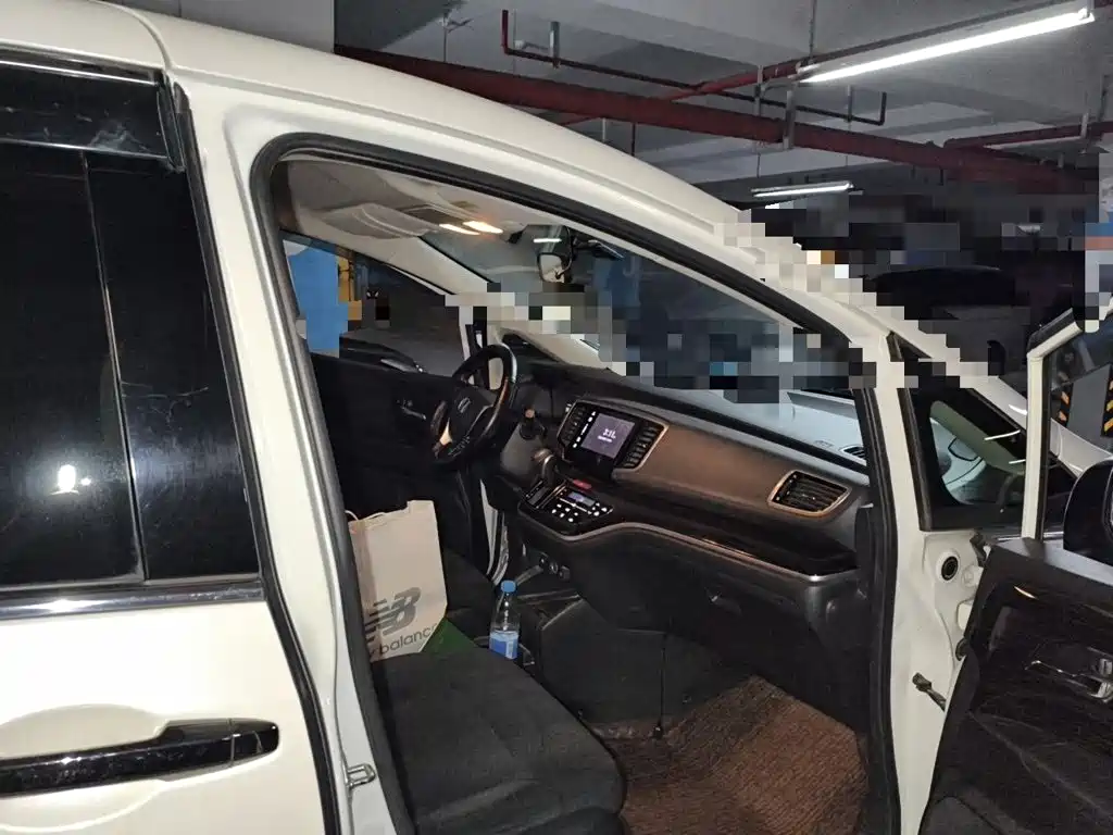 Honda Odyssey — миниатюра 18