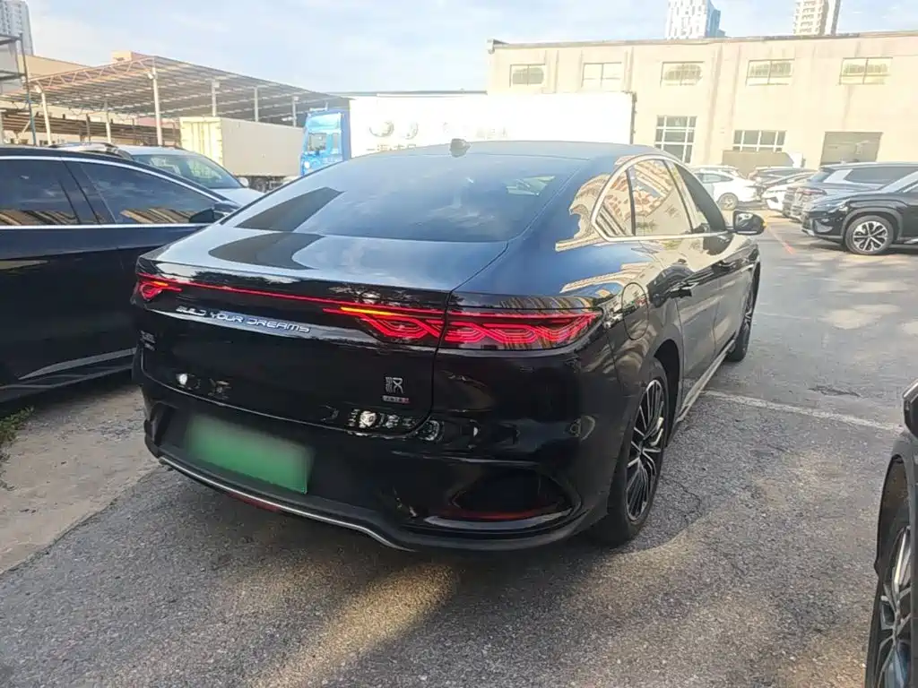 BYD Han — миниатюра 7