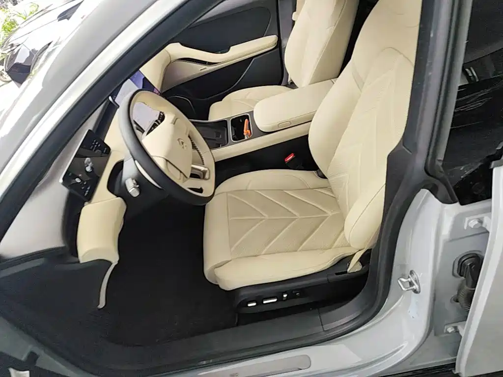 NIO ET5T — миниатюра 15