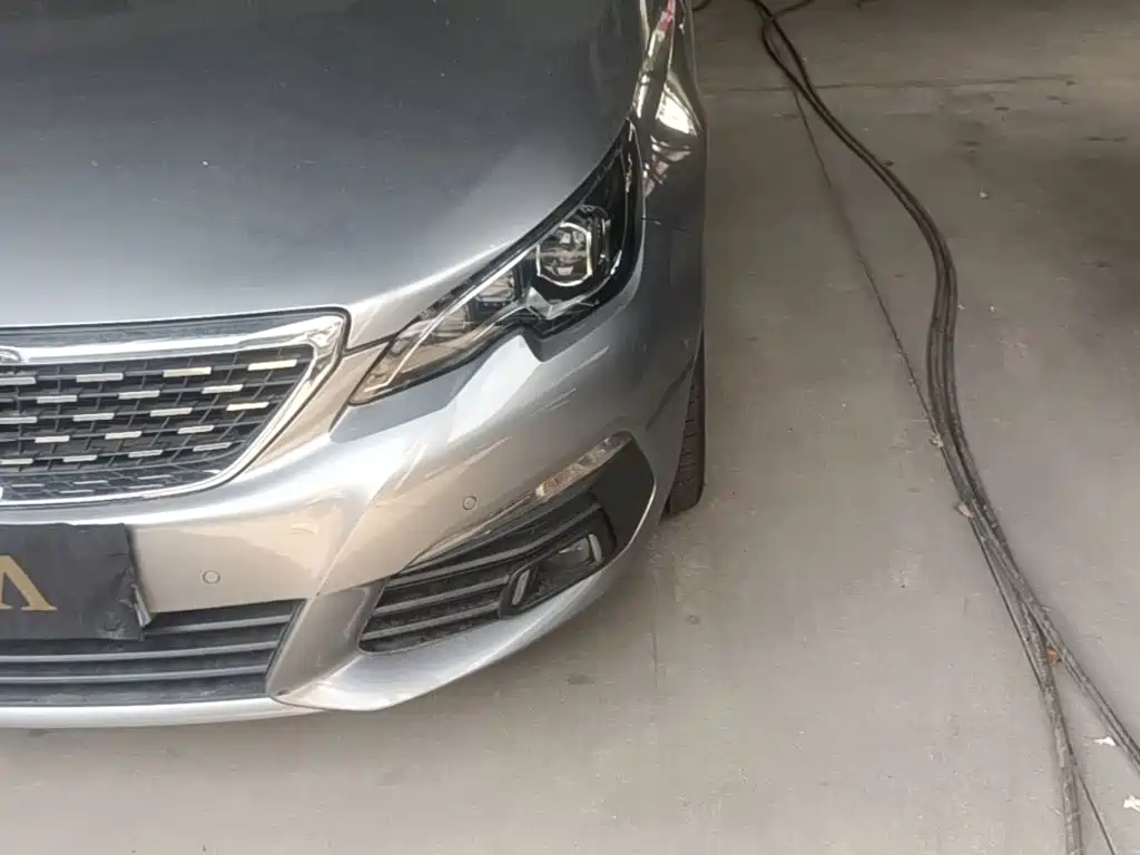 Peugeot 308 — миниатюра 24