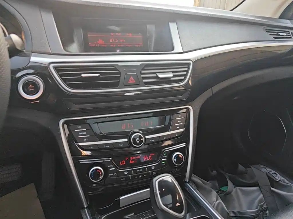 Geely Borui — миниатюра 13