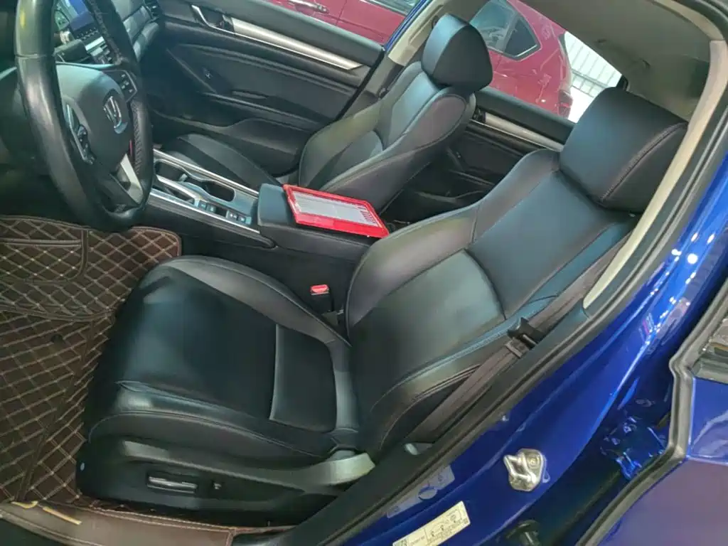 Honda Accord — миниатюра 15