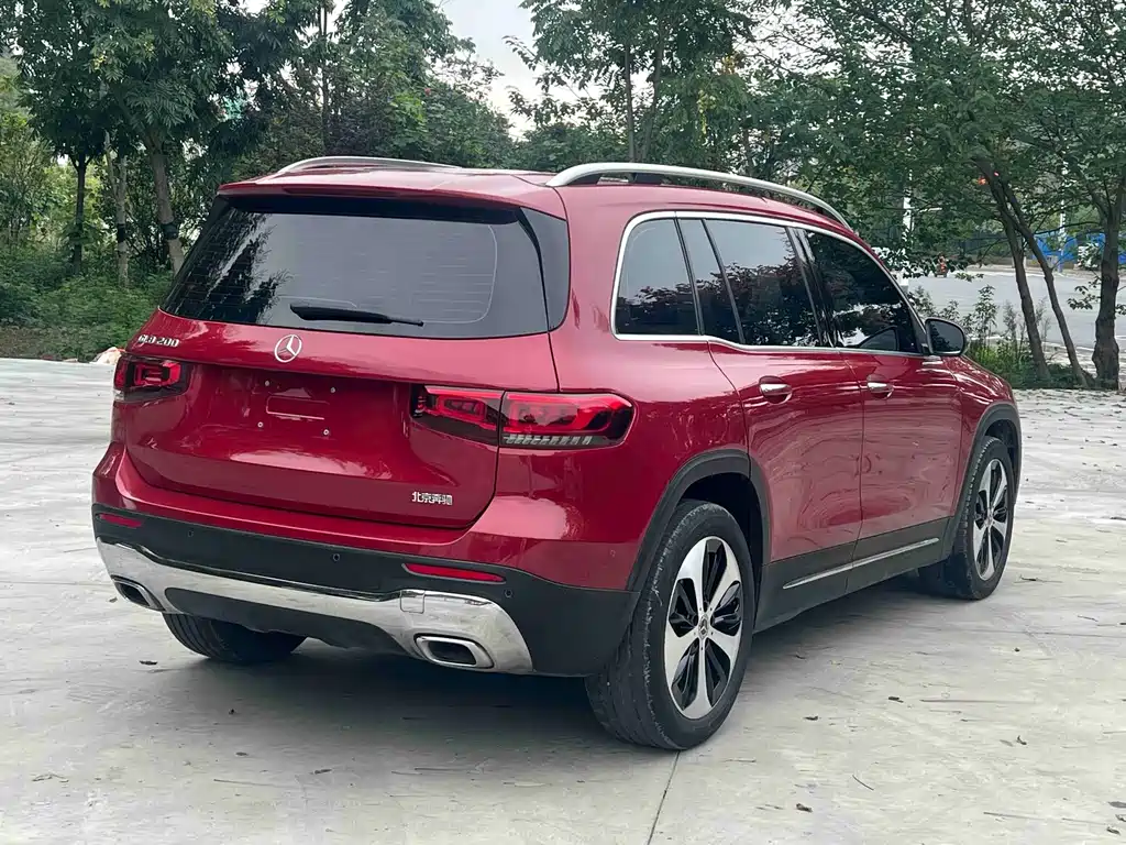 Mercedes-Benz GLB — миниатюра 6