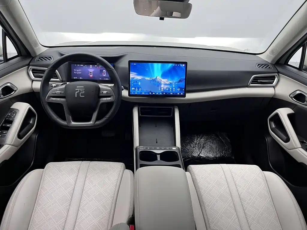 BYD Yuan UP — миниатюра 10