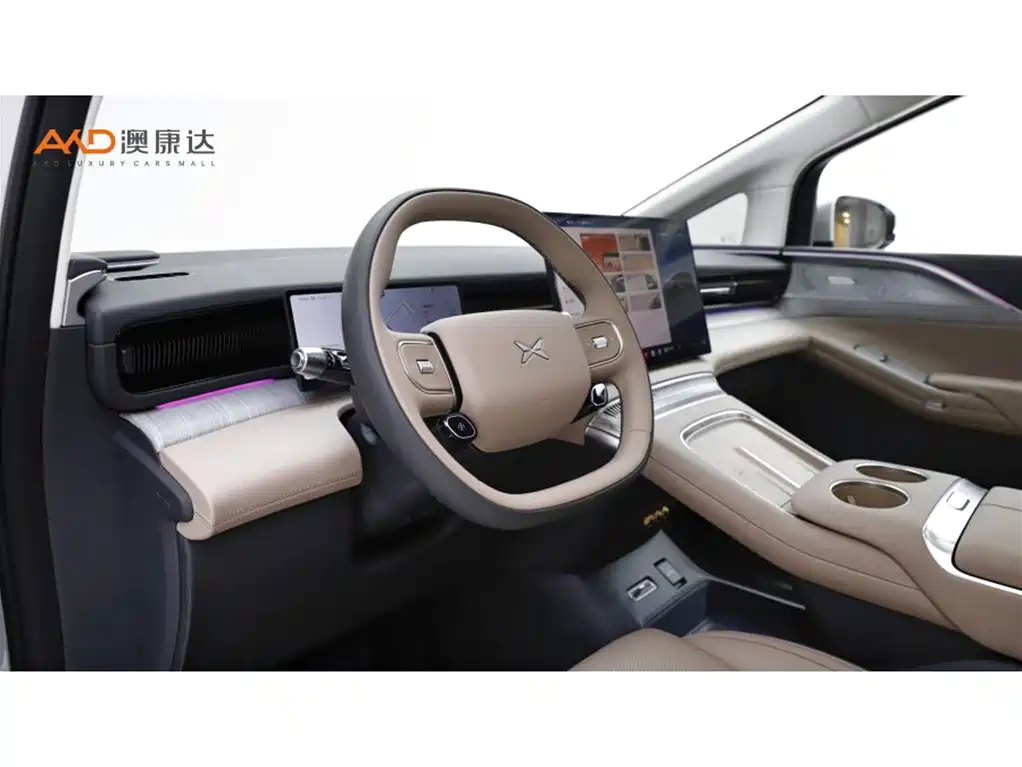 XPeng X9 — миниатюра 6