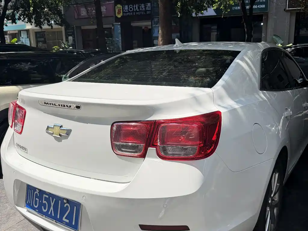 Chevrolet Malibu — миниатюра 2