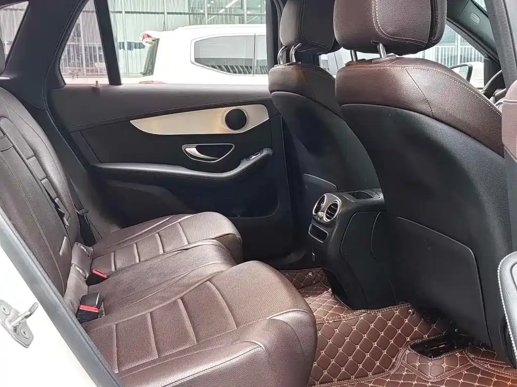 Mercedes-Benz GLC — миниатюра 3