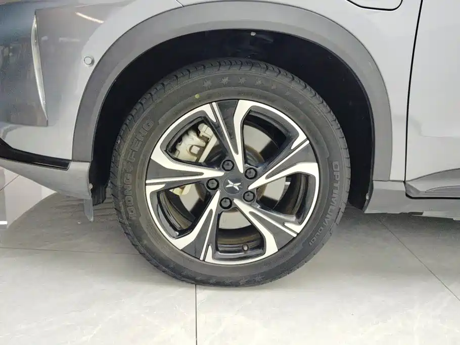XPeng G3 — миниатюра 6