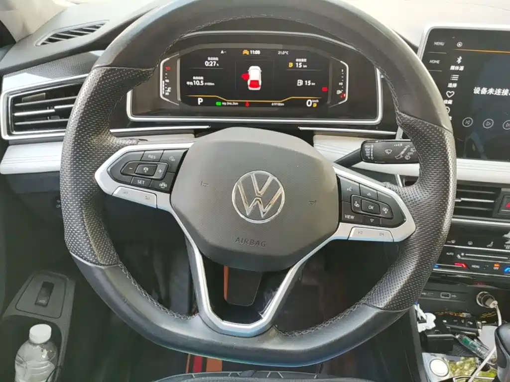 Volkswagen Tiguan L — миниатюра 11