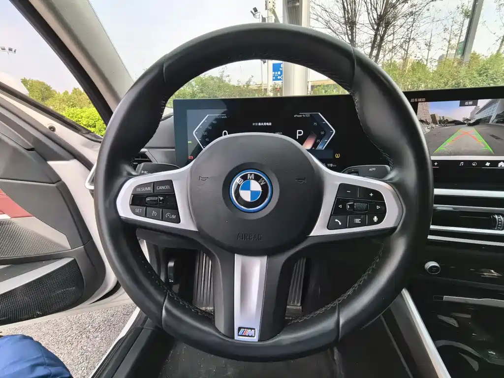BMW i3 — миниатюра 14