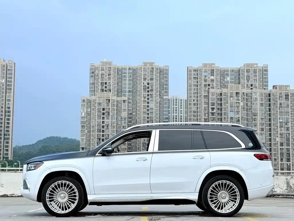 Mercedes-Benz GLS — миниатюра 12