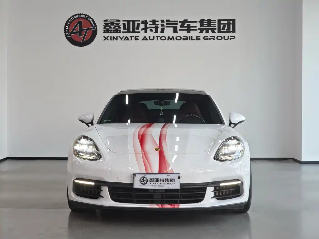 Porsche Panamera — миниатюра 2