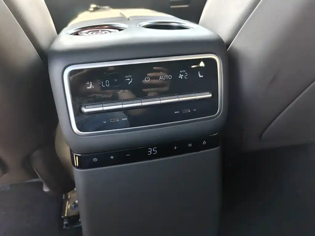 Li Auto Li L9 — миниатюра 14