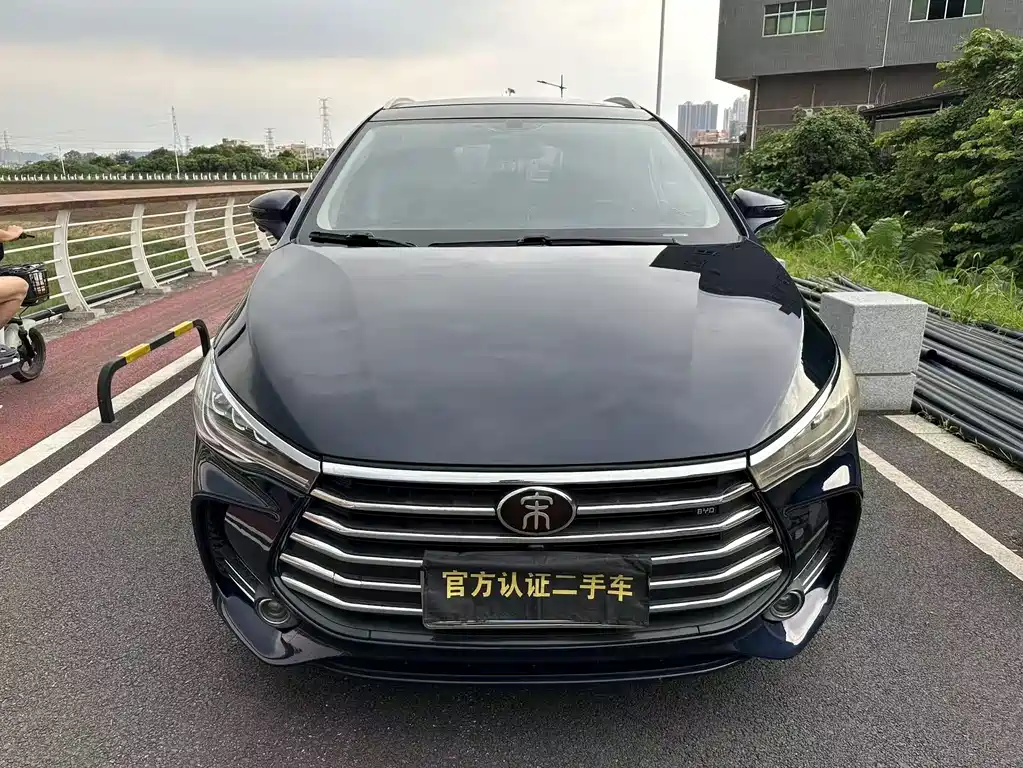 BYD MAX — миниатюра 2