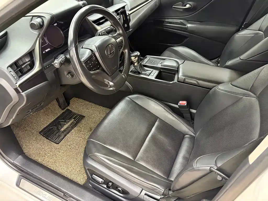Lexus ES — миниатюра 4