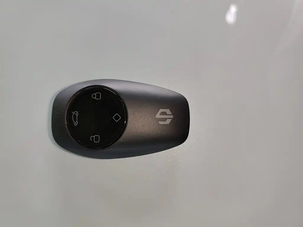 Leapmotor Leapmotor T03 — миниатюра 9