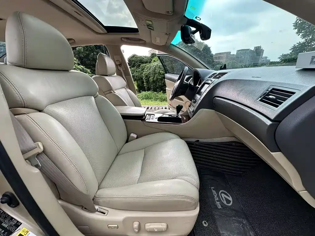 Lexus GS — миниатюра 9