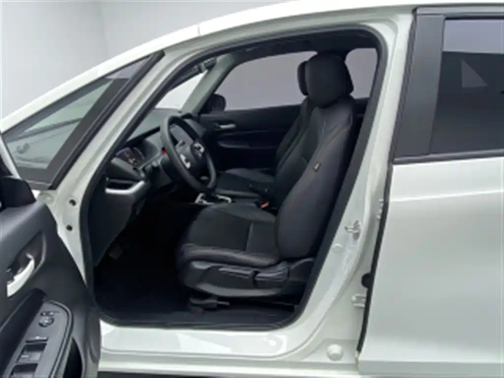 Honda Fit — миниатюра 6