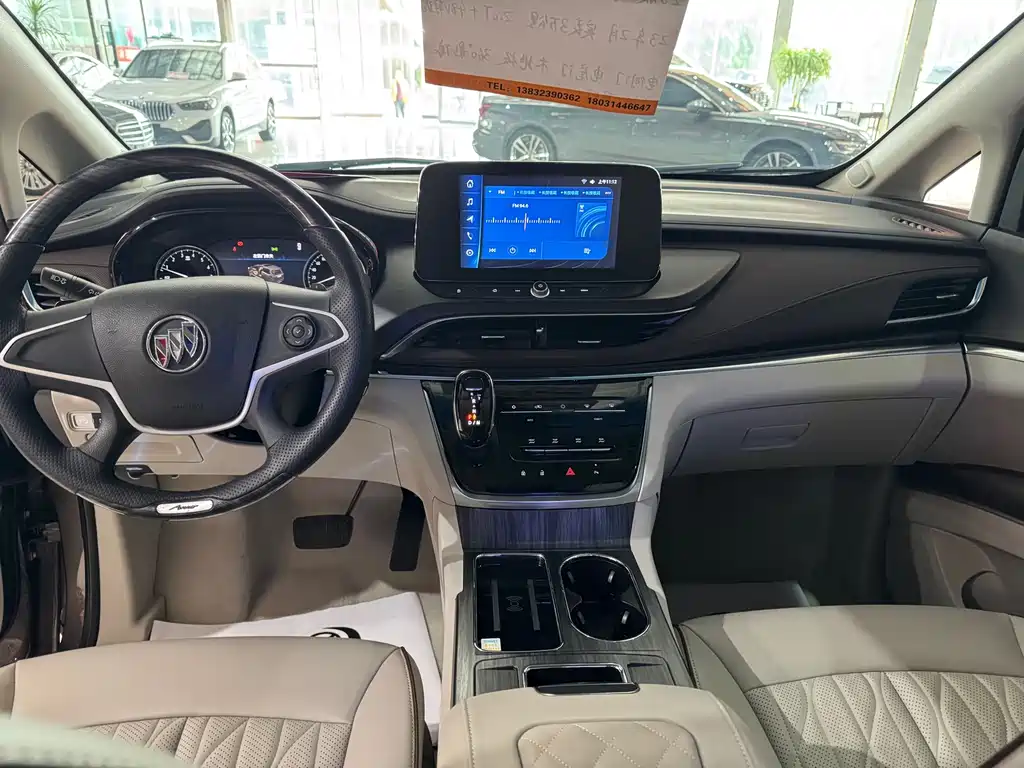 Buick GL8 — миниатюра 13