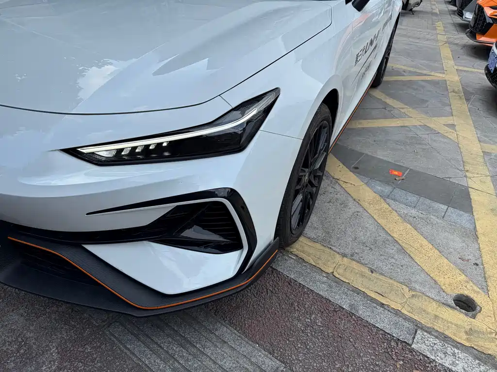 Changan UNI-V — миниатюра 12