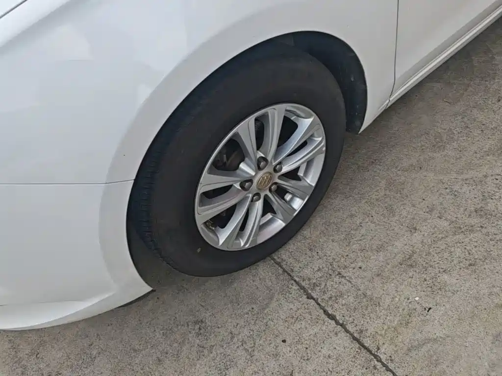 Buick Excelle — миниатюра 23