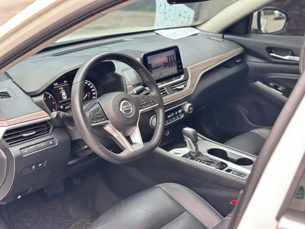 Nissan Teana — миниатюра 12