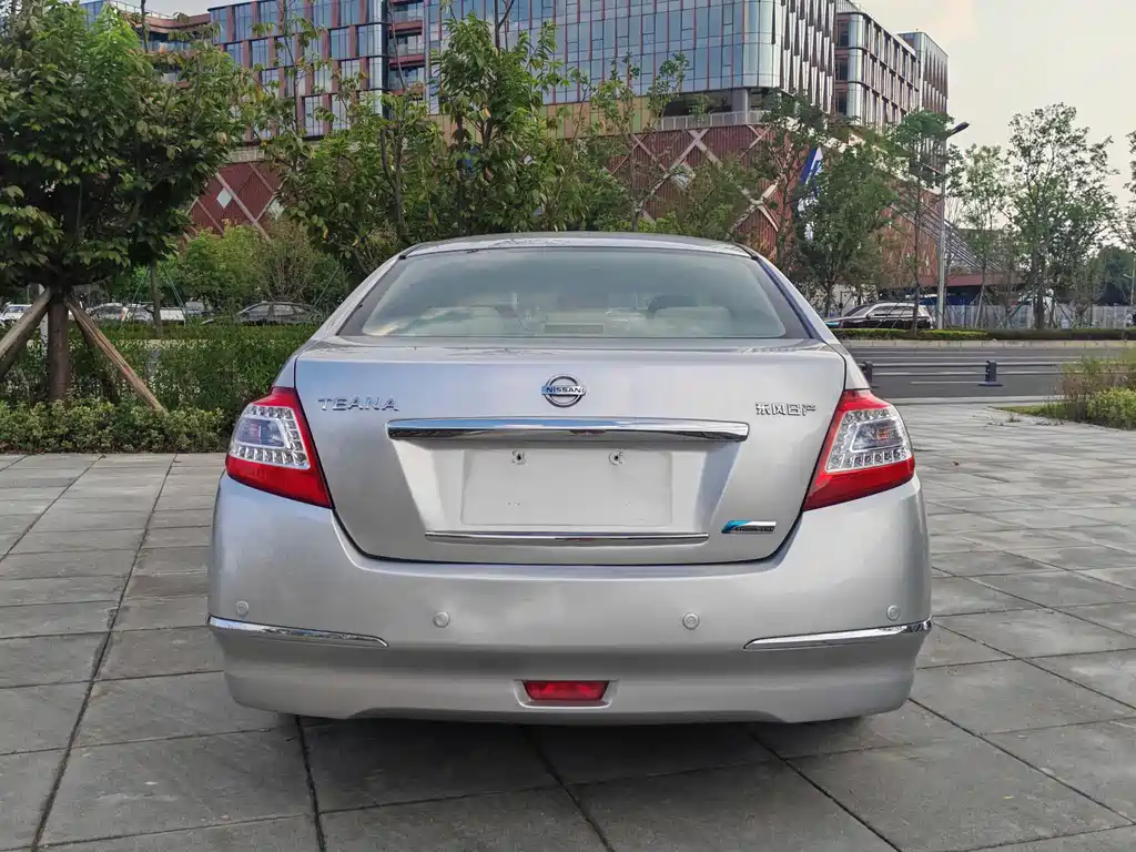 Nissan Teana — миниатюра 6