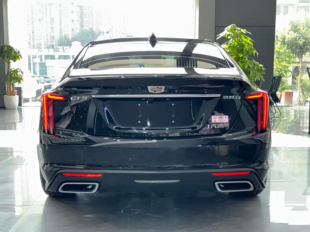 Cadillac CT5 — миниатюра 9