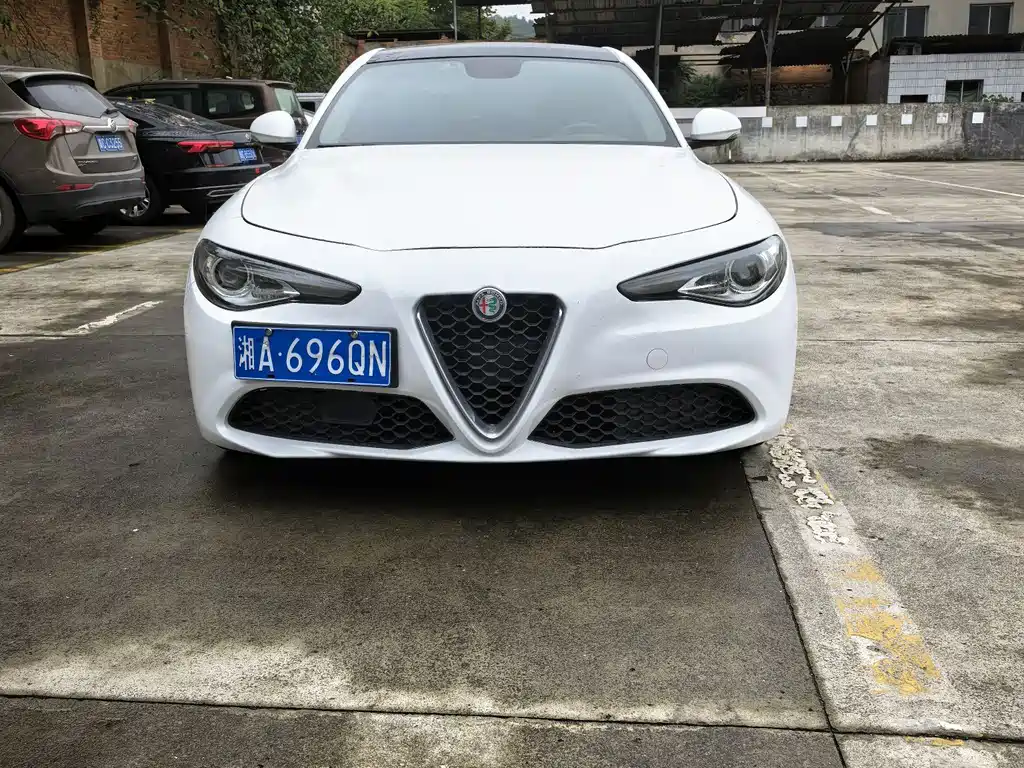ALFA ROMEO GIULIA