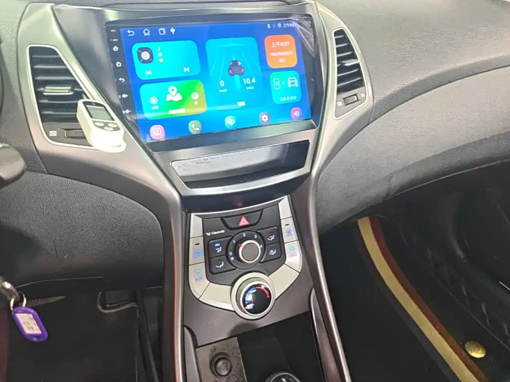 Hyundai Elantra Langdong — миниатюра 13