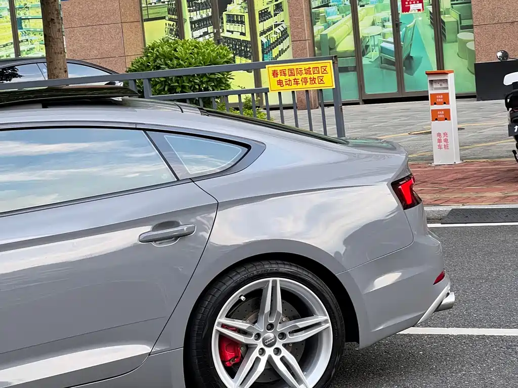 Audi A5 (Import) — миниатюра 7