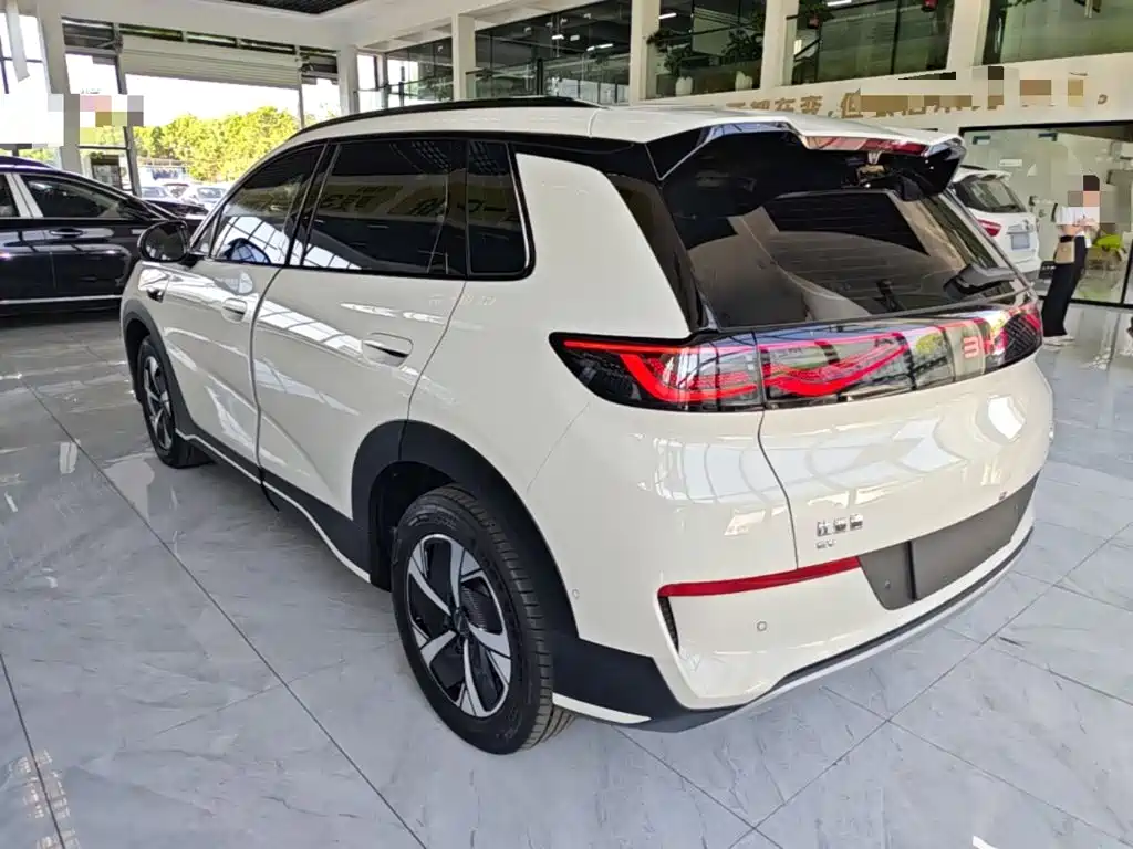 BYD Sealion 05 EV — миниатюра 5