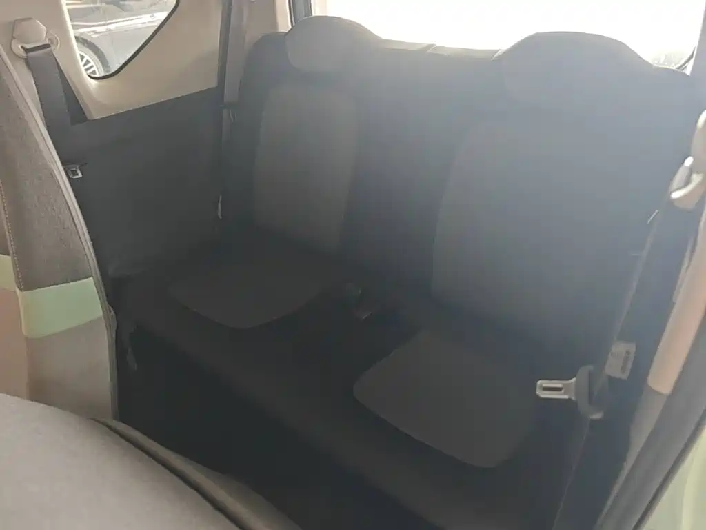 Wuling MINIEV — миниатюра 17
