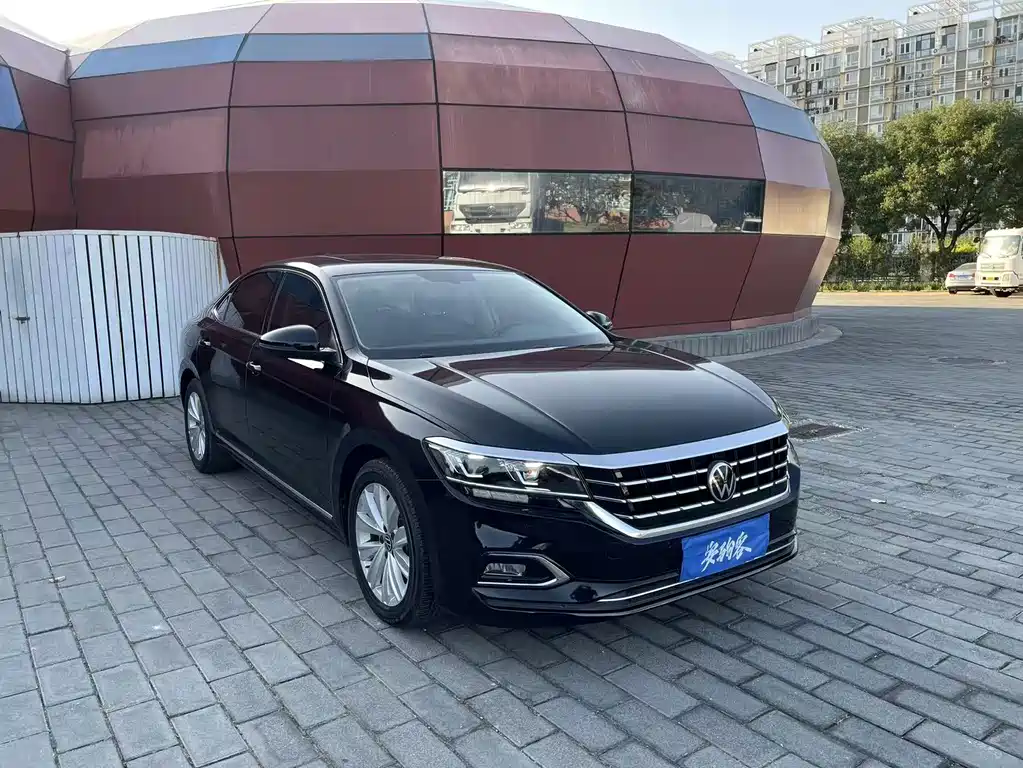 Volkswagen Passat — миниатюра 4