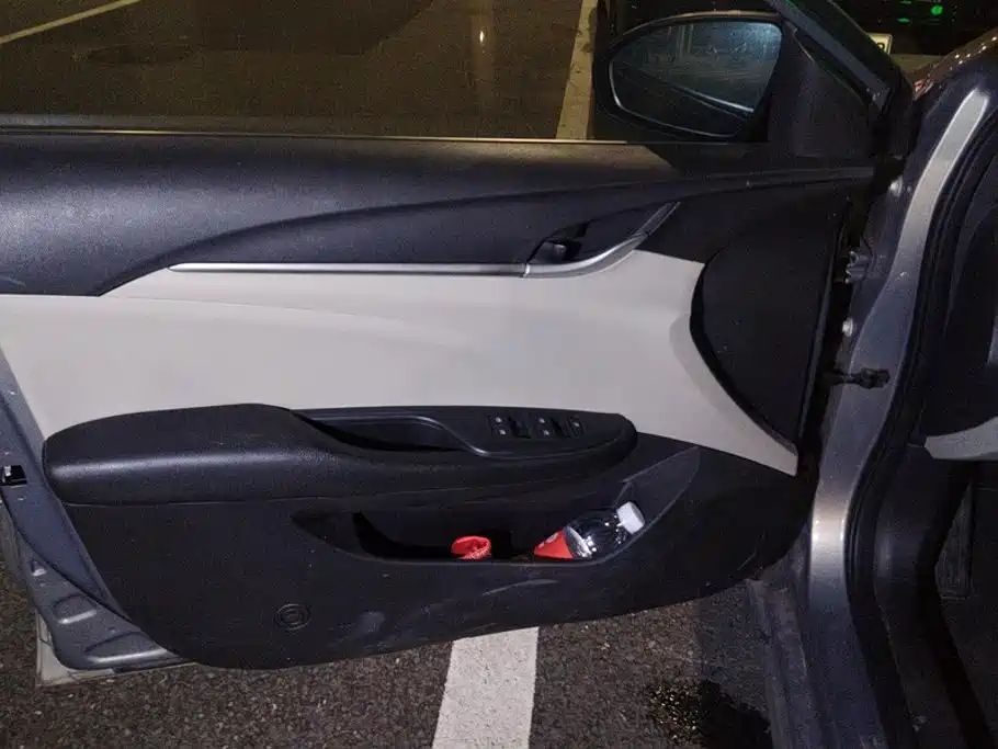 Buick Excelle — миниатюра 7